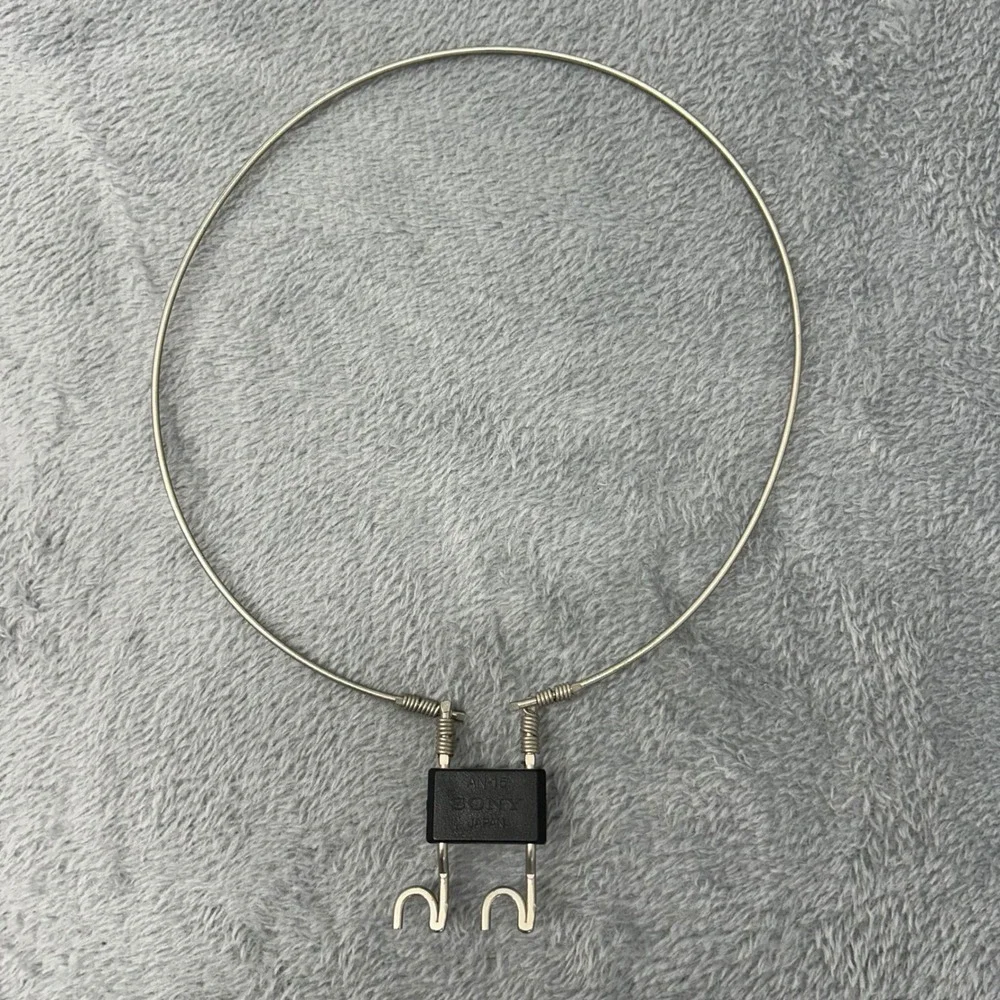 Vintage Sony AN-15 UHF Loop TV Antenna 300 Ohm Terminals Japan